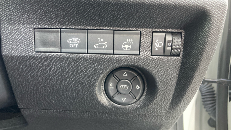 Citroen C4 X 100kW Shine 50kWh 5dr Auto Electric Saloon